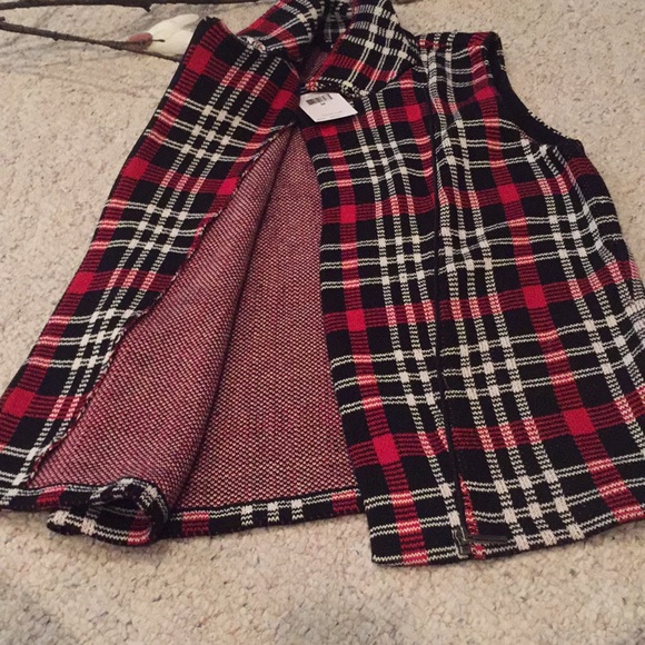 NWT Chaps asymmetrical plaid holiday zipup vest M - Picture 4 of 8